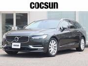 2019 VOLVO V90