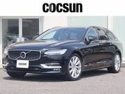 2018 VOLVO V90