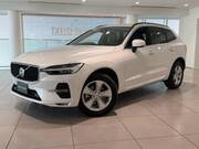 2022 VOLVO XC60
