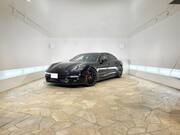 2019 PORSCHE PANAMERA