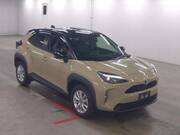 2022 TOYOTA YARIS CROSS