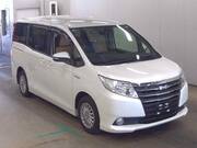 2014 TOYOTA NOAH