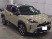 2022 TOYOTA YARIS CROSS