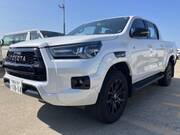 2024 TOYOTA HILUX