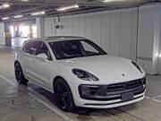 2021 PORSCHE MACAN