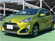 2015 TOYOTA AQUA