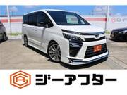 2017 TOYOTA VOXY