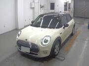 2018 BMW MINI COOPER