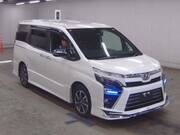 2018 TOYOTA VOXY