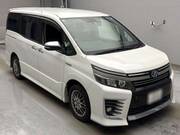 2017 TOYOTA VOXY