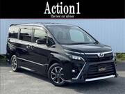 2017 TOYOTA VOXY