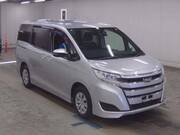 2021 TOYOTA NOAH X