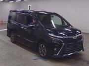 2018 TOYOTA VOXY