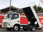 2017 TOYOTA DYNA