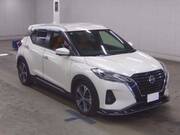 2020 NISSAN KICKS