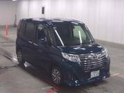 2018 TOYOTA ROOMY