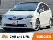 2013 TOYOTA PRIUS ALPHA
