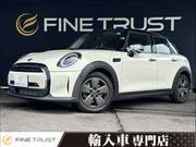 2022 BMW MINI
