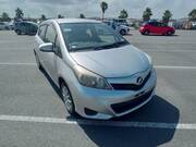 2013 TOYOTA VITZ