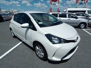 2015 TOYOTA VITZ F
