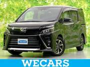 2017 TOYOTA VOXY