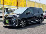 2018 TOYOTA VOXY