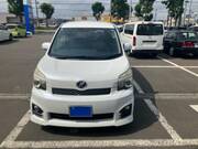 2011 TOYOTA VOXY
