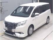 2015 TOYOTA NOAH
