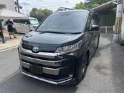 2025 TOYOTA NOAH