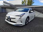 2017 TOYOTA PRIUS