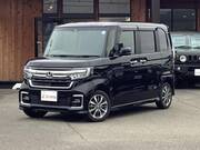 2022 HONDA N-BOX CUSTOM