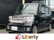 2017 HONDA N-BOX CUSTOM