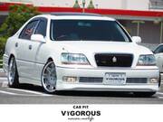 2002 TOYOTA CROWN MAJESTA