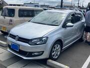 2014 VOLKSWAGEN POLO