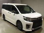 2016 TOYOTA VOXY