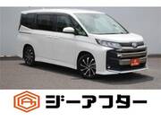 2022 TOYOTA NOAH