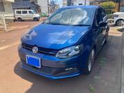 2015 VOLKSWAGEN POLO