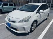2012 TOYOTA PRIUS ALPHA
