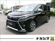 2019 TOYOTA VOXY