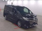 2019 TOYOTA NOAH