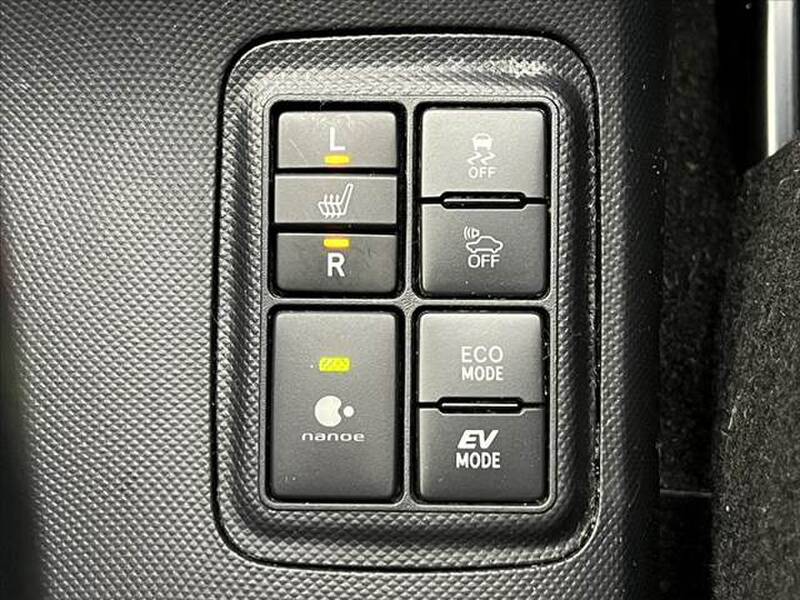 2016 TOYOTA AQUA for sale - photo 6
