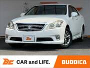 2010 TOYOTA CROWN ROYAL