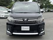 2016 TOYOTA VOXY