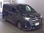 2017 TOYOTA NOAH