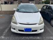 2005 TOYOTA WISH