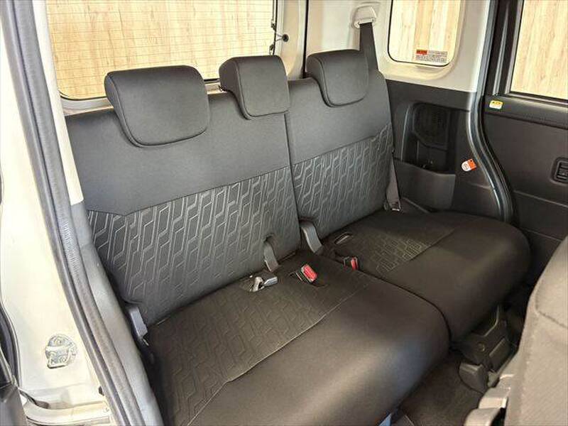 2017 TOYOTA ROOMY for sale - more photos