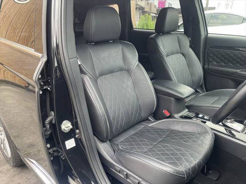 2020 MITSUBISHI OUTLANDER PHV for sale - more photos