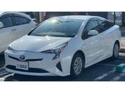 2016 TOYOTA PRIUS S