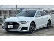 2021 AUDI S8