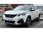 2019 PEUGEOT 5008
